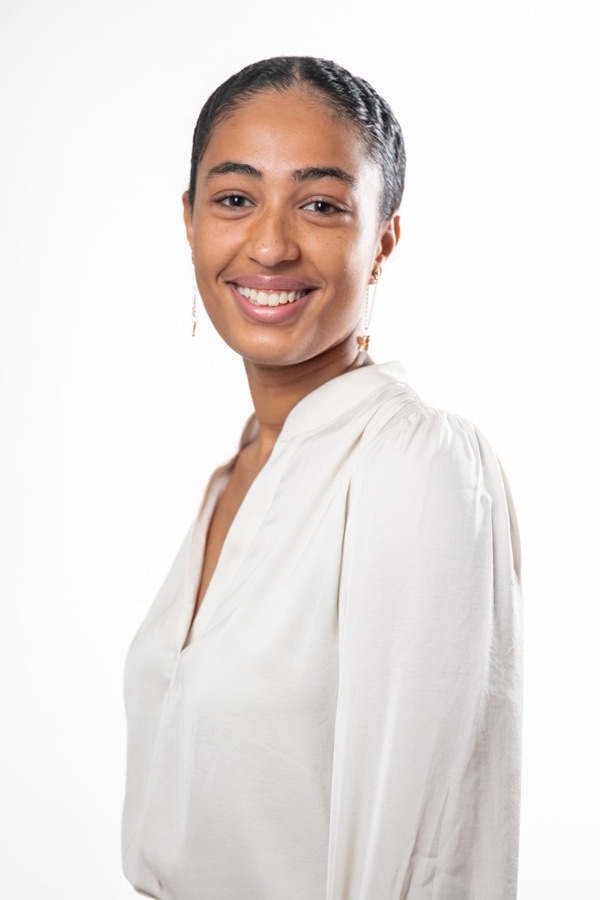 Headshot of Anjali Sankale