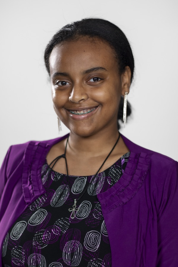 Headshot of Elizabeth Alene