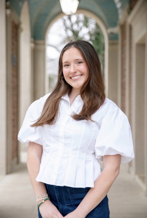 Headshot of Madeline Lewis